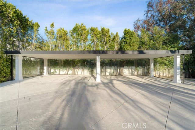 7 Bed Home for Sale in Encino, California