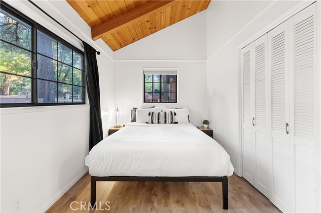 Detail Gallery Image 18 of 38 For 42540 Cedar Ave, Big Bear Lake,  CA 92315 - 2 Beds | 1 Baths