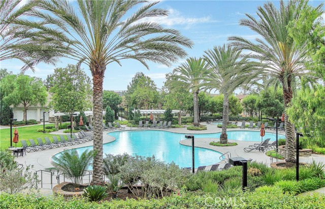 15 Beacon, Ladera Ranch CA: https://media.crmls.org/medias/d9e51979-835a-41a7-8d29-72b96de35047.jpg