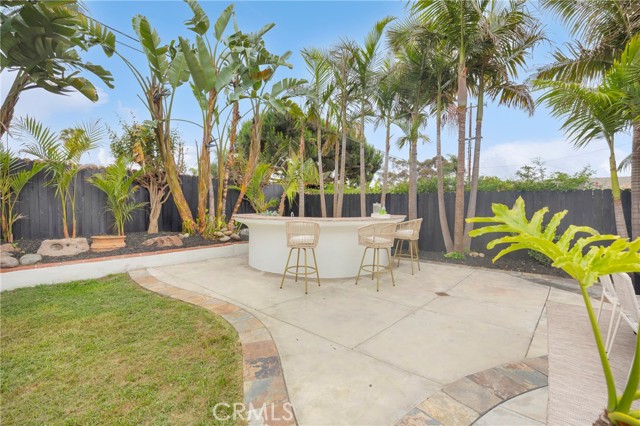 9 W Avenida Cornelio, San Clemente CA: https://media.crmls.org/medias/d9e57bb5-bdf9-48c9-a561-feac92c80782.jpg