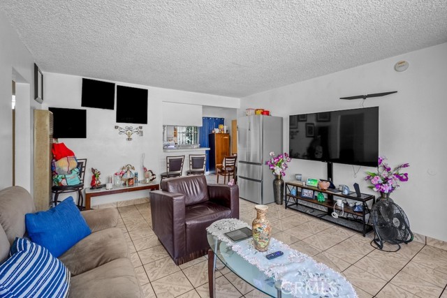Detail Gallery Image 21 of 62 For 6425 Cottage St, Huntington Park,  CA 90255 - – Beds | – Baths