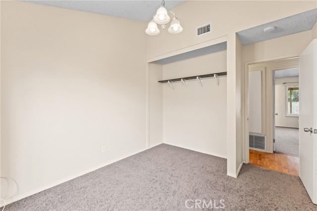 Image 22 of 36 For 915 Church Street