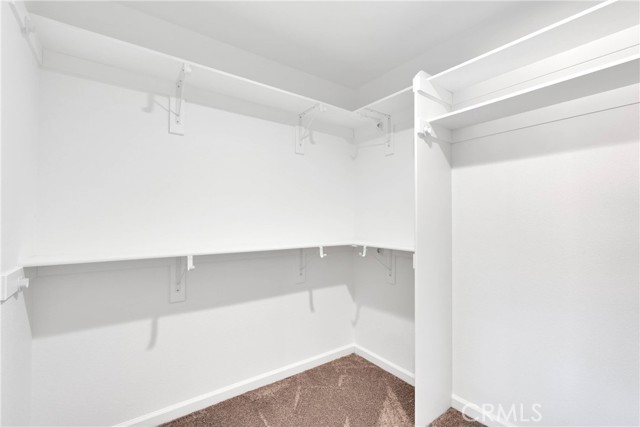 20020 Symeron Road, Apple Valley CA: https://media.crmls.org/medias/d9e9d96a-7ece-4b73-856f-a77ba8c8e741.jpg