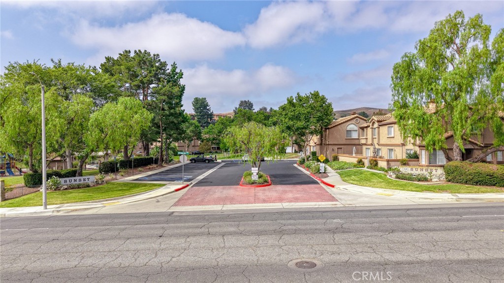 14711 Moon Crest Lane #F