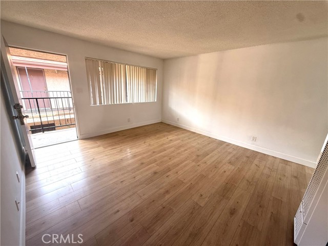 Detail Gallery Image 10 of 17 For 469 W Oliver St #3,  San Pedro,  CA 90731 - 2 Beds | 1 Baths