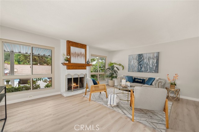 427 Canoe Cove Drive, Diamond Bar CA: https://media.crmls.org/medias/d9eb2960-df41-4060-ae42-6e66df396574.jpg