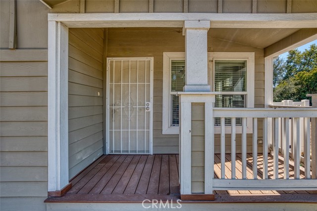 2239 Black Canyon Rd, Ramona CA: https://media.crmls.org/medias/d9ebf401-eb98-4749-9423-eaf4d82df312.jpg