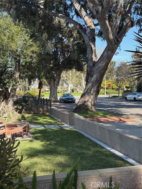 Detail Gallery Image 33 of 35 For 707 12th, Huntington Beach,  CA 92648 - 3 Beds | 3 Baths