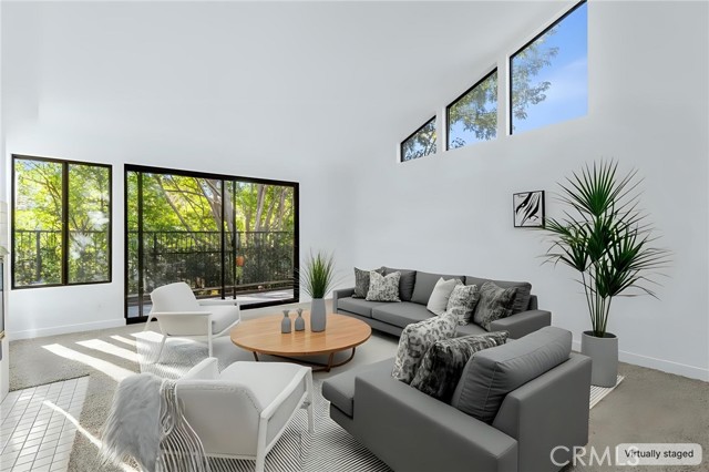 Detail Gallery Image 9 of 33 For 1548 Vallecito, Pomona,  CA 91768 - 3 Beds | 3 Baths