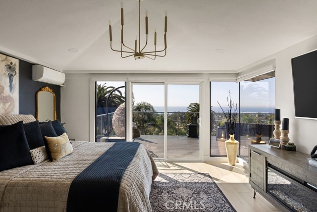 Detail Gallery Image 18 of 51 For 126 Avenida Trieste, San Clemente,  CA 92672 - 4 Beds | 4/1 Baths