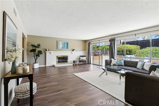 Detail Gallery Image 2 of 23 For 24141 Birdrock Dr, Lake Forest,  CA 92630 - 3 Beds | 2 Baths