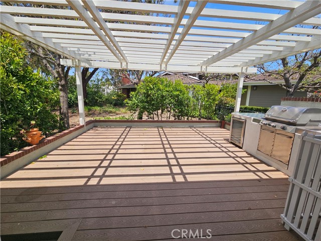 27 Tiburon Court, Manhattan Beach, California 90266, 2 Bedrooms Bedrooms, 0 ,2 BathroomsBathrooms,Residential,For Sale,Tiburon,0,SB26078984