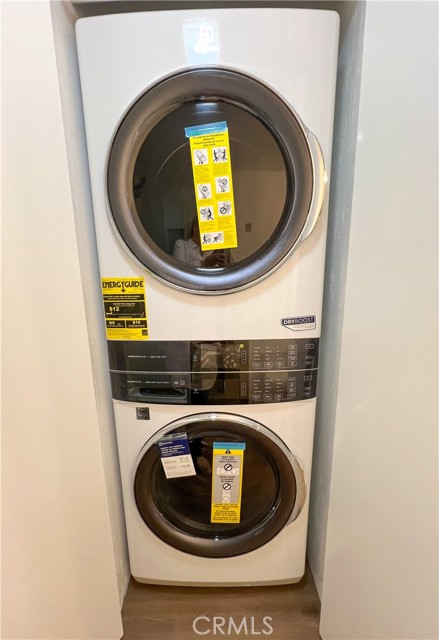 1533 Merion Way, M2-26D, Seal Beach CA: https://media.crmls.org/medias/d9efc1c0-7f14-4c85-9ebb-327f545d1ffc.jpg