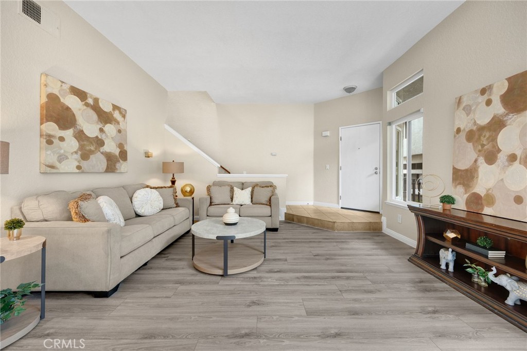 MLS #PW25263737 image #1