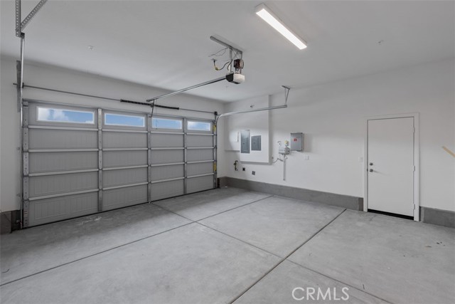 4531 La Spezia Lane, Lake Elsinore CA: https://media.crmls.org/medias/d9f0b091-129f-4cbf-86cf-ee330b2c8221.jpg