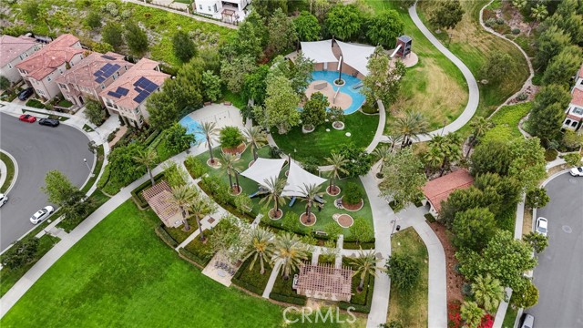 61 Fuchsia, Lake Forest CA: https://media.crmls.org/medias/d9f0e8de-4af3-4854-8a35-98bdcab81a74.jpg