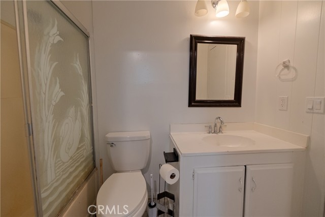 Detail Gallery Image 20 of 41 For 9426 Tamarisk #21,  Hesperia,  CA 92345 - 4 Beds | 2 Baths