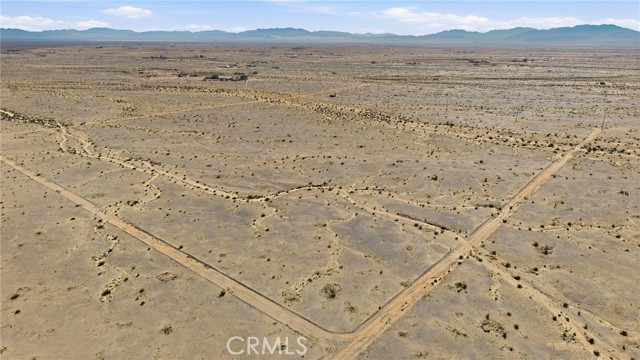 Detail Gallery Image 13 of 35 For 2327 Palm, Twentynine Palms,  CA 90007 - – Beds | – Baths