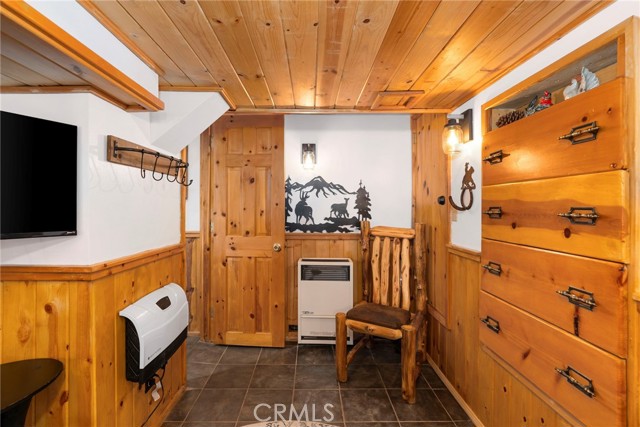 Detail Gallery Image 19 of 31 For 132 Winding Ln, Big Bear City,  CA 92314 - 2 Beds | 1/1 Baths