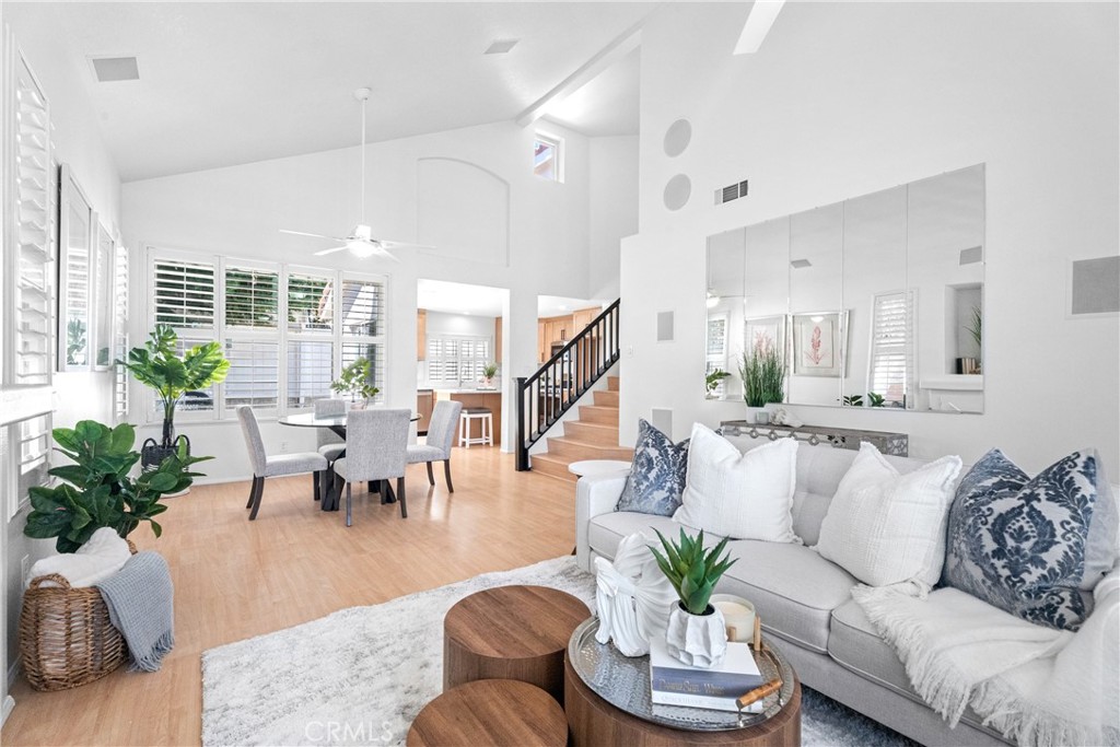 2 Chestnut Drive