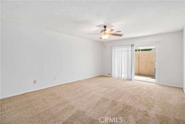 44114 30th W Street, Lancaster CA: https://media.crmls.org/medias/d9f29e9a-e40b-4486-8698-0bb97e695e19.jpg