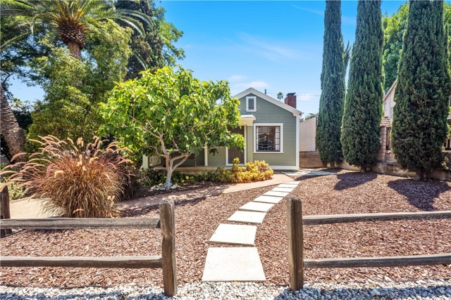 Detail Gallery Image 3 of 41 For 5014 El Verano Ave, Los Angeles,  CA 90041 - 2 Beds | 2 Baths