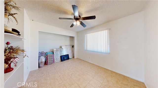 Detail Gallery Image 47 of 71 For 9781 Victor Ave, Hesperia,  CA 92345 - 4 Beds | 2 Baths