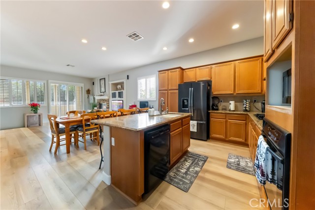 Detail Gallery Image 9 of 28 For 12211 Eton, Rancho Cucamonga,  CA 91739 - 3 Beds | 2 Baths