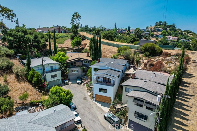 Detail Gallery Image 65 of 74 For 2481 Yosemite Dr, Los Angeles,  CA 90041 - 3 Beds | 3 Baths