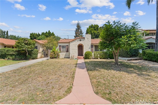 Detail Gallery Image 1 of 23 For 11039 Blix St, North Hollywood,  CA 91602 - 2 Beds | 1 Baths