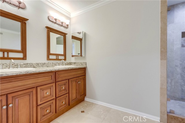 Detail Gallery Image 32 of 45 For 25302 Wilkes Pl, Laguna Hills,  CA 92653 - 5 Beds | 3 Baths
