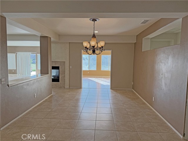 Detail Gallery Image 4 of 49 For 1079 Lyons Ct, Banning,  CA 92220 - 4 Beds | 3 Baths