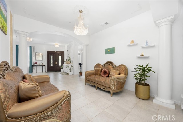 Detail Gallery Image 6 of 27 For 13611 Faringford Ln, Bakersfield,  CA 93311 - 4 Beds | 3 Baths