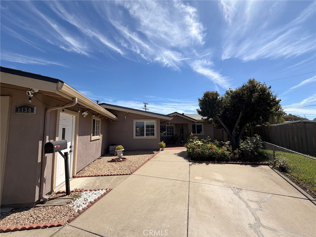 1130 Breezewood Court