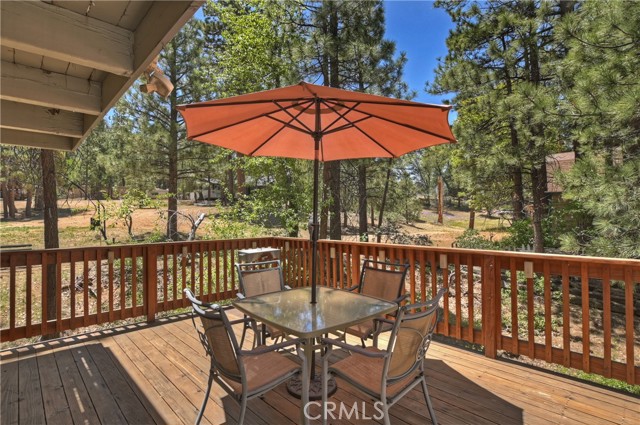 Detail Gallery Image 19 of 26 For 670 Knight Ave, Big Bear Lake,  CA 92315 - 2 Beds | 2 Baths