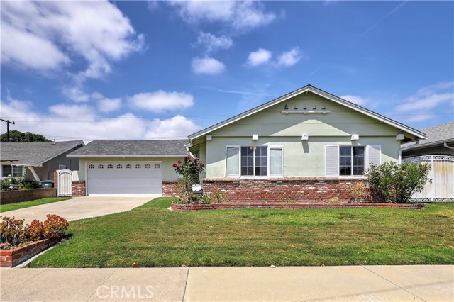 Detail Gallery Image 1 of 34 For 7451 Apache, Buena Park,  CA 90620 - 3 Beds | 2 Baths