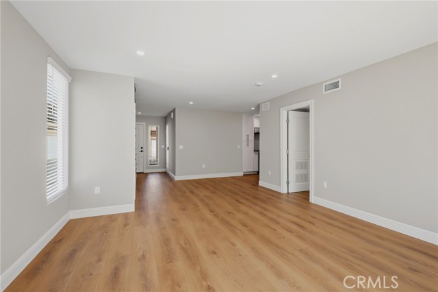 9201 Wakefield Avenue, 3 photo 7