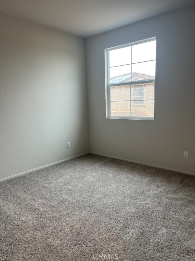 648 E Madeleine Privado, Ontario CA: https://media.crmls.org/medias/d9fad596-a39b-4521-ab1b-1e2c87c8c12f.jpg