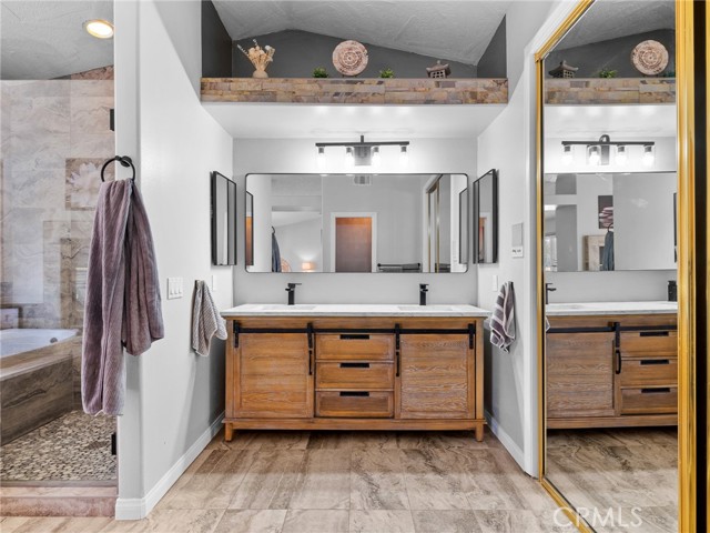 Detail Gallery Image 31 of 75 For 17970 Vista Point Dr, Victorville,  CA 92395 - 7 Beds | 5 Baths