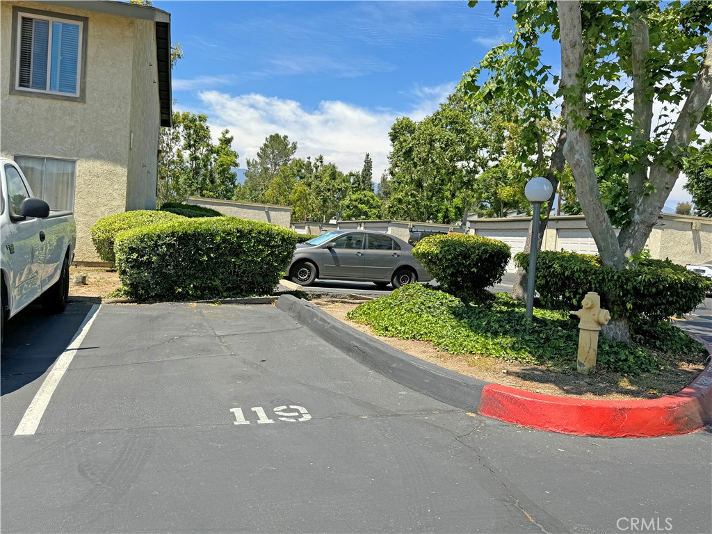 https://media.crmls.org/medias/d9fcfd04-03ab-4f53-8415-384291058779.jpg?preset=X-Large