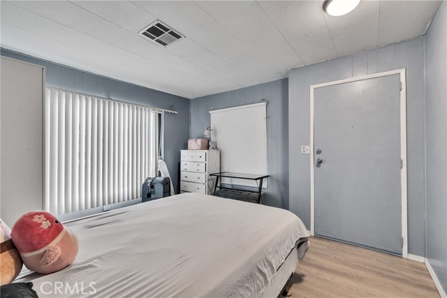 Detail Gallery Image 17 of 29 For 320 N Park Vista St #160,  Anaheim,  CA 92806 - 3 Beds | 2 Baths