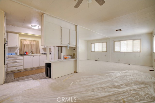 Detail Gallery Image 11 of 29 For 3700 Buchanan St #3,  Riverside,  CA 92503 - 2 Beds | 2 Baths