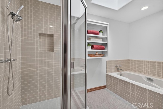 87 Dapplegray Lane, Rolling Hills Estates, California 90274, 5 Bedrooms Bedrooms, ,4 BathroomsBathrooms,Residential,For Sale,Dapplegray Lane,SB25233614