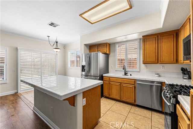Detail Gallery Image 15 of 44 For 45723 17th St, Lancaster,  CA 93534 - 4 Beds | 2 Baths