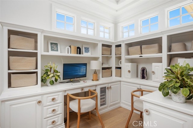 Detail Gallery Image 22 of 55 For 4 Turtle Bay Dr, Newport Beach,  CA 92660 - 5 Beds | 4 Baths