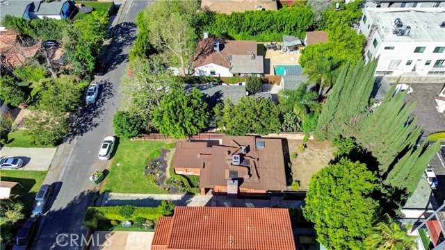 Detail Gallery Image 24 of 24 For 14813 Hartsook, Sherman Oaks,  CA 91403 - 2 Beds | 2 Baths