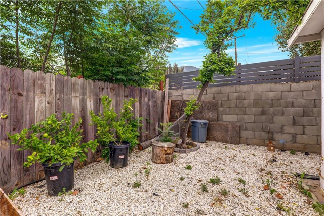 Detail Gallery Image 27 of 38 For 33288 Landerville, Lake Elsinore,  CA 92530 - 2 Beds | 1 Baths