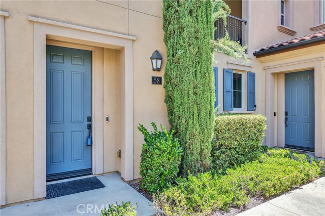 58 Origin, Irvine CA: https://media.crmls.org/medias/da02a37e-65d2-414a-98f5-0a019a3f6e8e.jpg