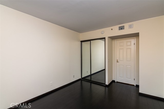 Detail Gallery Image 24 of 39 For 343 Pioneer Dr #602,  Glendale,  CA 91203 - 2 Beds | 2 Baths