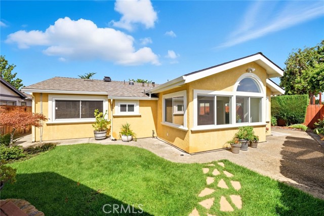 4263 Queen Anne Drive, Union City CA: https://media.crmls.org/medias/da03c826-2320-4291-8e6f-244408109778.jpg